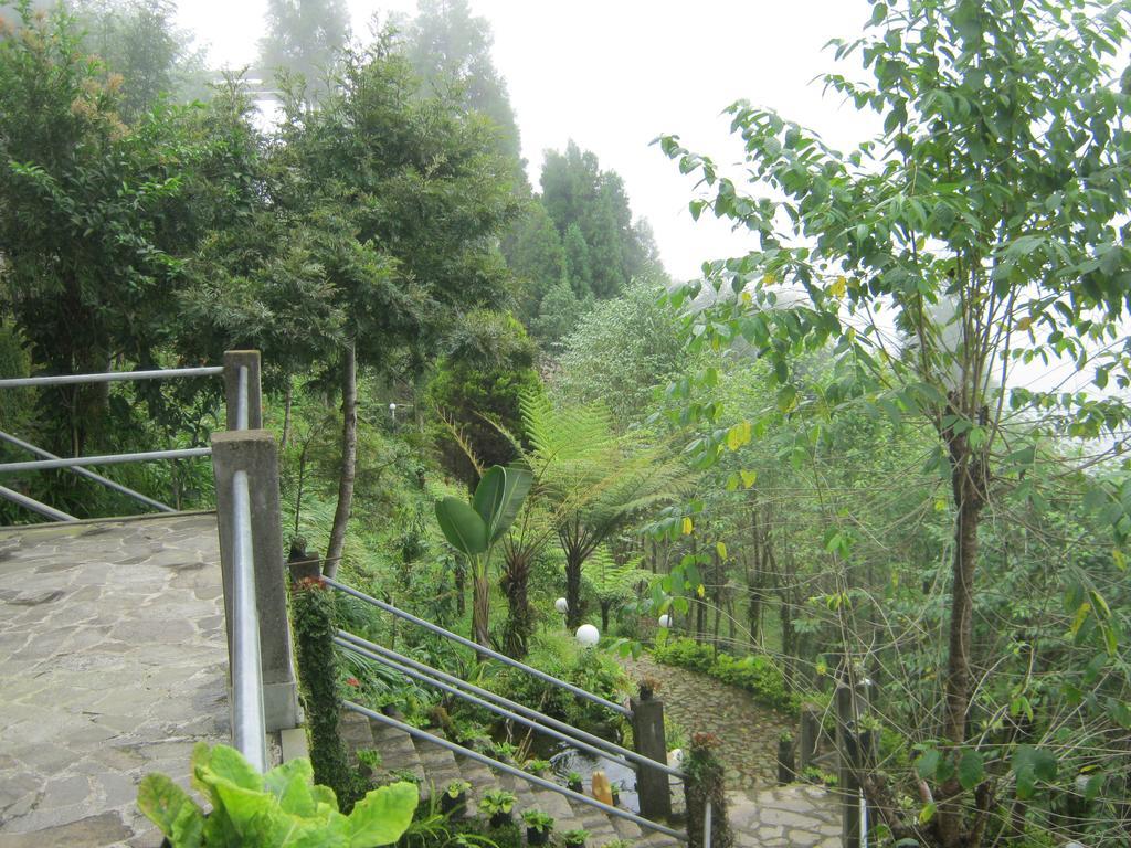 Deolo Cliff Eco Resort Kalimpong Ngoại thất bức ảnh